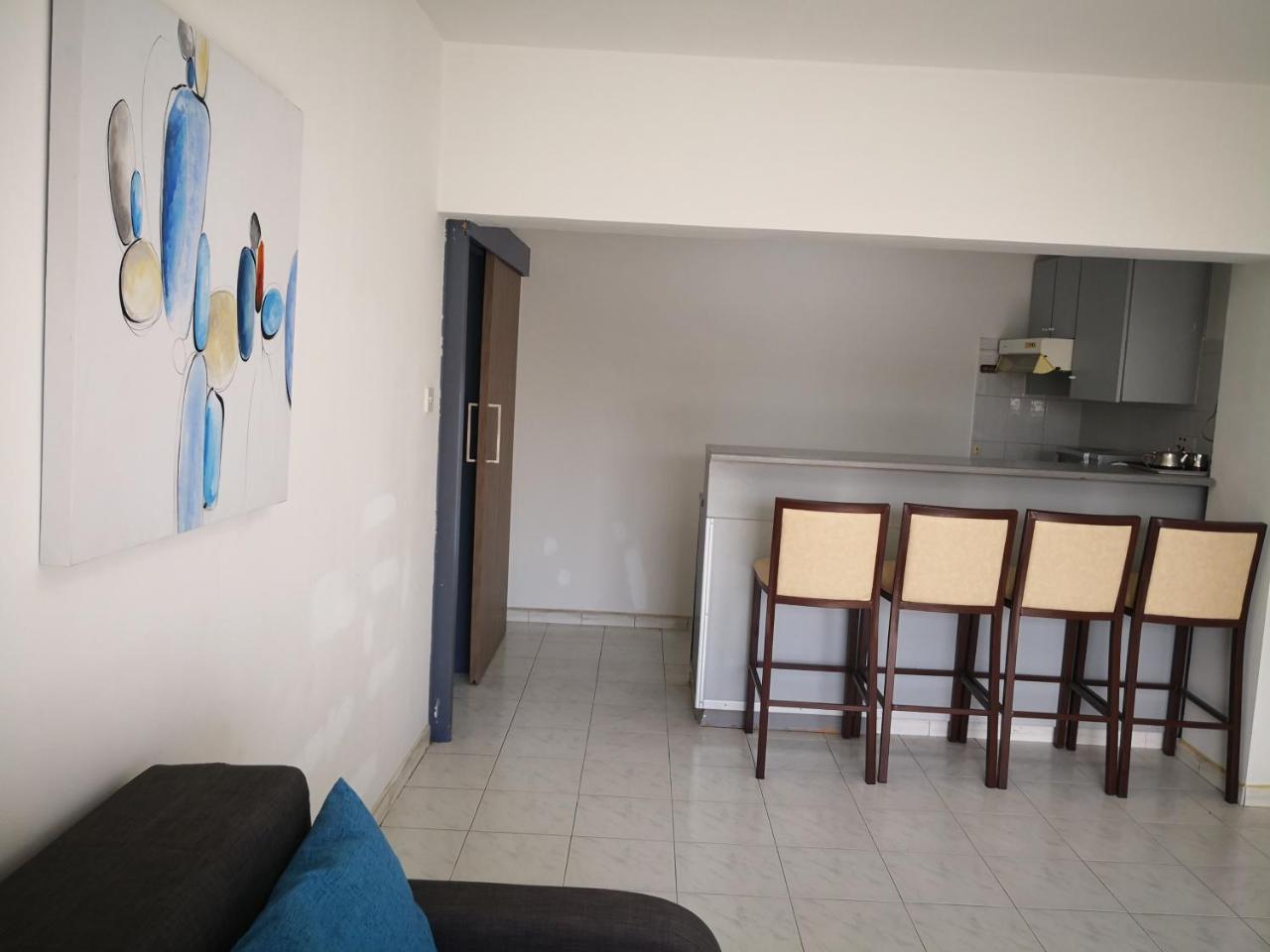 Lobelia Apartments Limassol Extérieur photo